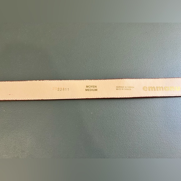 Emmanuel “Canadian Made” leather belt with gold accents - Picture 5 of 7